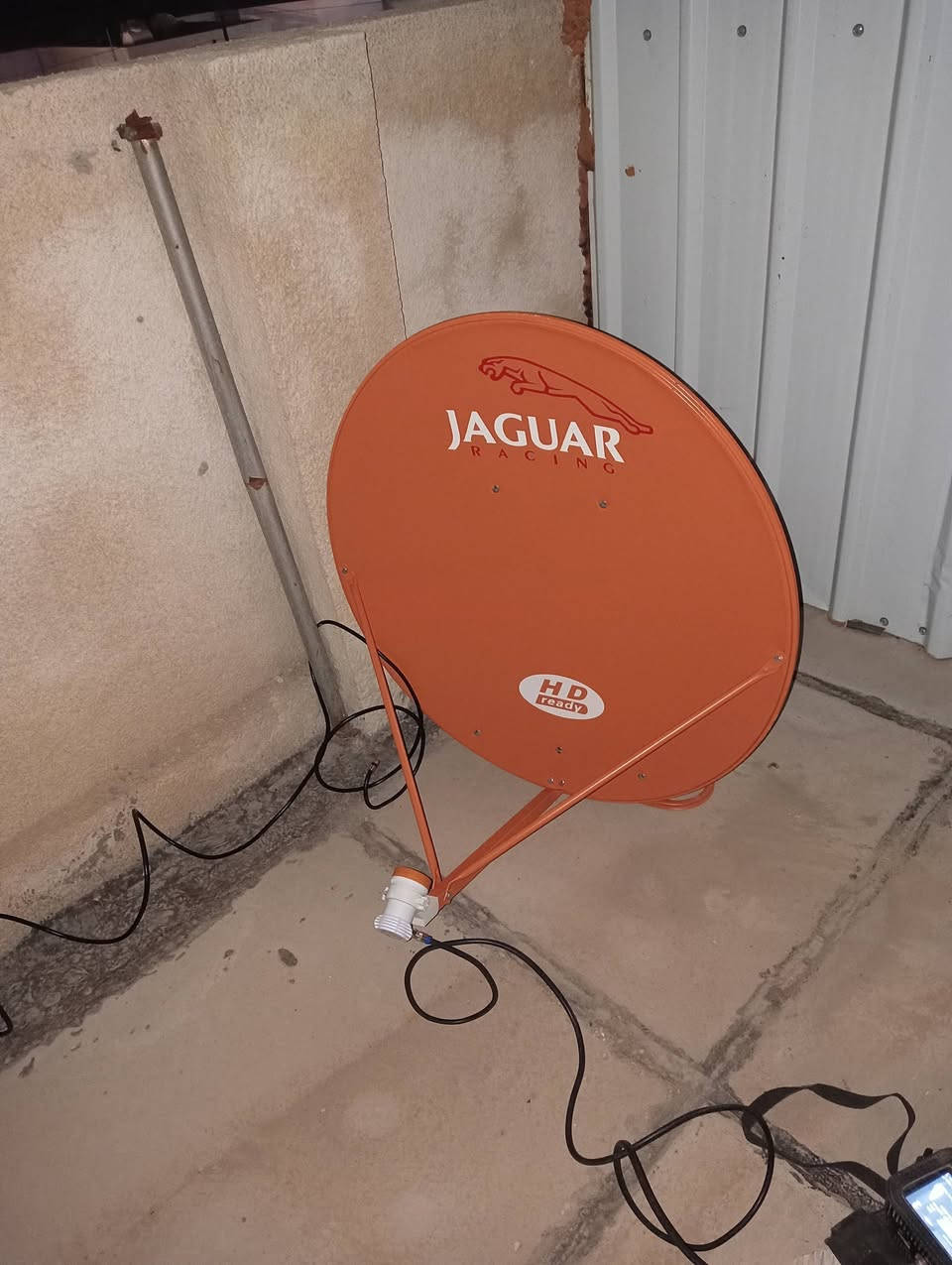 السلام عليكم تنصيب صحن وبحث وتحديث وترتيب القنوات ستلايت بغداد حي العامل ومناطق القريبه 
***********
