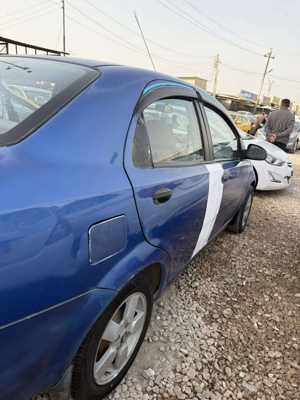 السلام عليكم أفيو موديل 2006وراد خليجي مكفوله كفاله عامه بيه شويه خيسات بسيطه موضحه بل صور محرك كير كفاله حداديه تخم تاير كهربائيات كله شغاله كير عادي رقم بابل الدولي تحويل مباشر سياره جديده 
مكاني/بابل
السعر/38بيها مجال  
رقمي/***********
