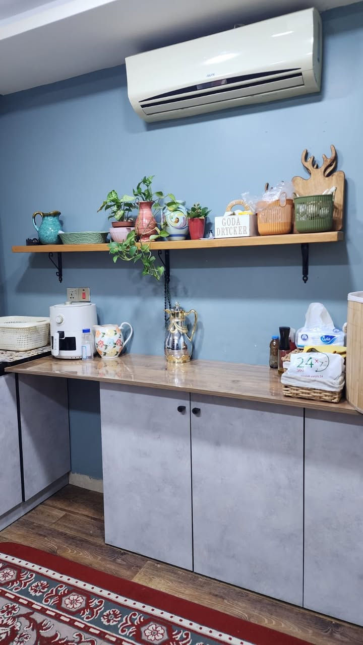 ئەم کەوانتەرە قیاسی ٧م
Mdf
بۆ فرۆشتنەوە
نرخی  ٥٠٠ هەزار
سلێمانی
Whatsup
***********
