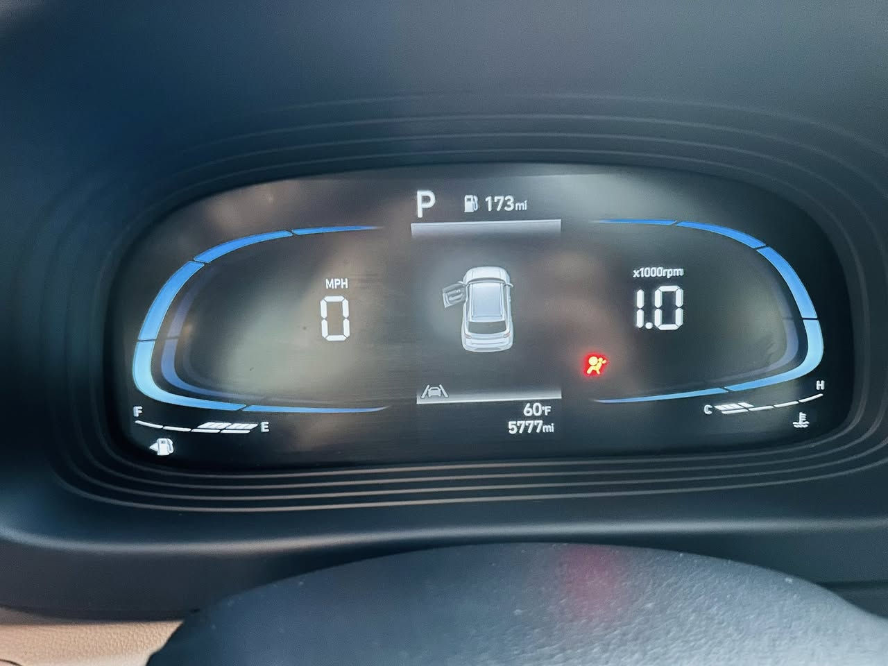 سلام عليكم
للبيع
هونداي فينو
موديل 2025
المواصفات
بصمة
سلايد روف (فتحة)
شاشة كبيرة
رادارات جانبية
رادار امامي
حساسات
تحديد مسار
تحكمات ستيرن
تبريد شاشة
داخل لونين
ضرر بنيد فقط
ارباك ستيرن
ماشية 5 الاف زيرو
وضع الشركة
السعر: 135 وبيها مجال قليل
للاستفسار: ***********
