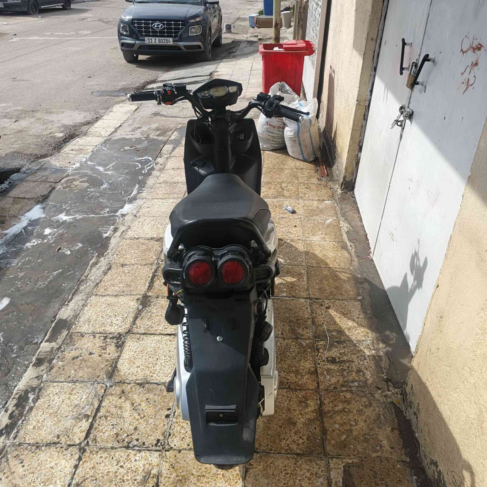 السلام عليكم من رخصه الادمن دراجه سكنس جبلي شحن للبيع 6بطاريات نضيفه استخدام شي قليل برادله ترتيب بسيط كلش سعر 650 وبيه مجال للشراي فقط مكاني بغداد الدوره ابو دشير ***********
