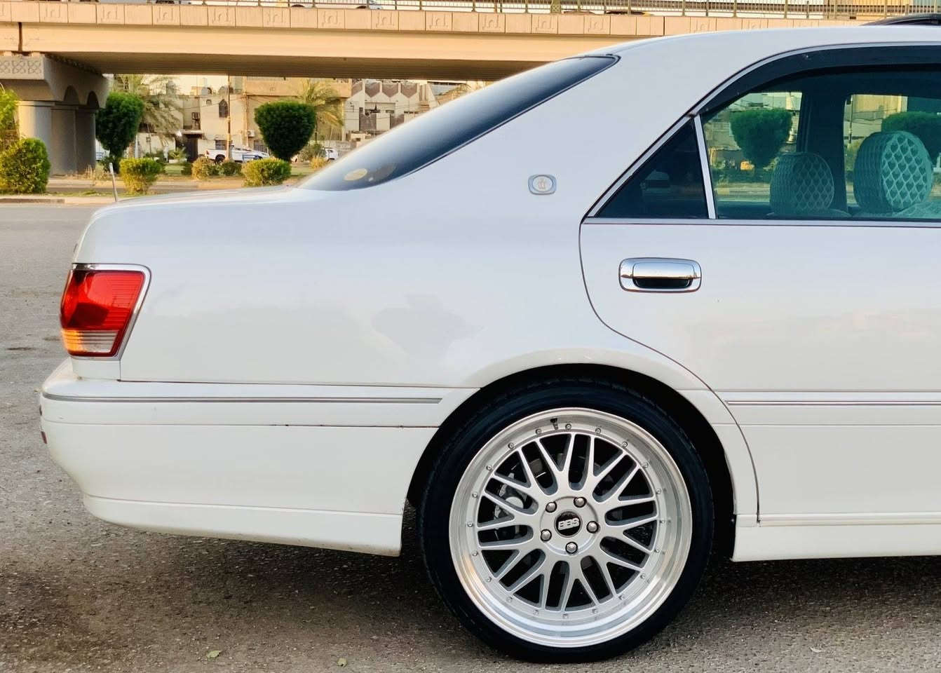 السلام عليكم ورحمة الله
للبيع تويوتا كراون ملكه موديل 2000 اصل رقم بصره انكليزي (بأسمي) سنويه مجدده تريد تحويل مباشر تريد وكاله عامه السياره قرار 48 
شاصي 175 فول كرستال اصل 
مواصفات 4 دكم فتحه 
السياره كفاله عامه من كلشي عراق ويابان تحويره النجف جاهزه من كلشي 
ويل تو سايز داخل جديد تخم تاير كهربائيات حداديه تبريد ثلج ادامه جديده السياره فول وجاهزه ماناقصها اي شي مال جناي وباسمي وكفاله عامه 
مكان السياره كربلاء 
السعر جوه السوك  134 وبيها مجال 
للاتصال.. ***********
