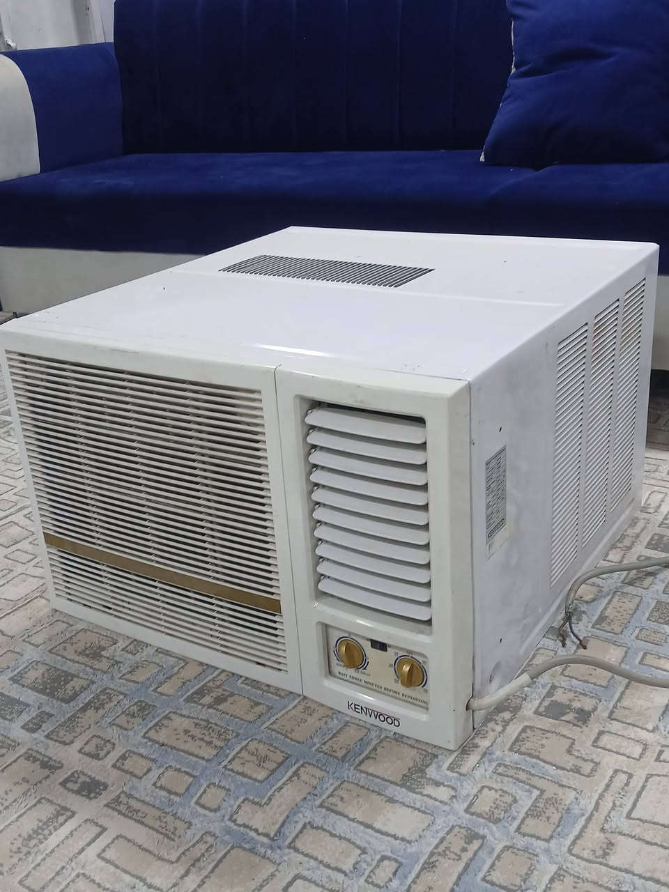 مكيف نوع (كينود)2 طن تبريد +تدفئه نضافه فول
السعر 225 الاف مكاني طويريج يم محطه تعبئه وقود الهنديه 
 ***********
