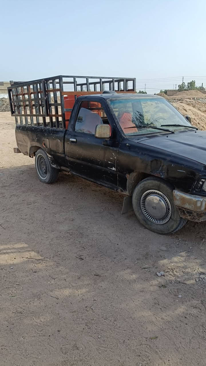 سلام عليكم بيكم للبيع موديل 94ترايك وين مايعجبك سياره جاهزه من كلشي تبريد وي السوج
رقم أصفر سنويه كارتونيه 
راعيه ماندله سعر 25وبيه مجال *********** العنوان نجف حيدريه خان النص
