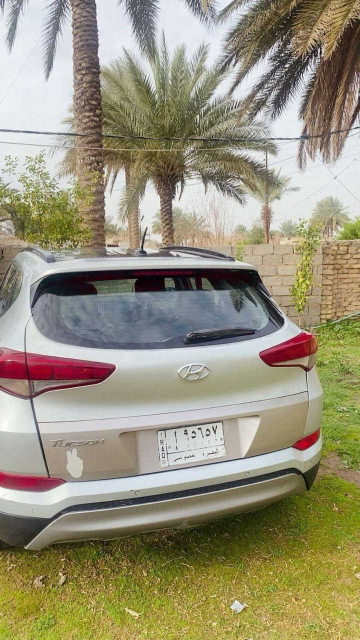 توكسان موديل 2017 محرك 2400. فول مواصفات رقم بصره تحويل ثاني يوم لسعر 110 وبيهه مجال


**إذا كنت صاحب هذا الإعلان وتريد حذفه لأي سبب، رجاءا أرسل رسالة إلى الدعم الفني**
