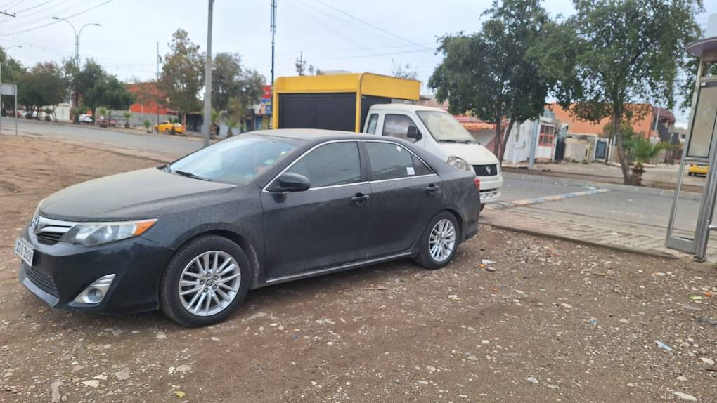 تۆیۆتا کامری 2012 
مواصفات XLE فوول ئەمریکی 
کامل بۆیاغ وەرگەڕاو نییە مەکینە و گێڕ و کارەبایاتی بەشەرت سەنەوی تا 2030 تازەیە سڵایتە ،کوشن جلدە کامل ،دوو کوشن هیتر ، بەسمەیە دوو درگا بەسمەیە ، تەبرید نیزام سبلێتیە مەکینە 2.5 ، نرخی 114 و مەجالێکی برایەنەی تێدایە ژمارەی سەنەویش بەناوی خۆمانەوەیە  مۆبایل *********** كركوك, العراق
