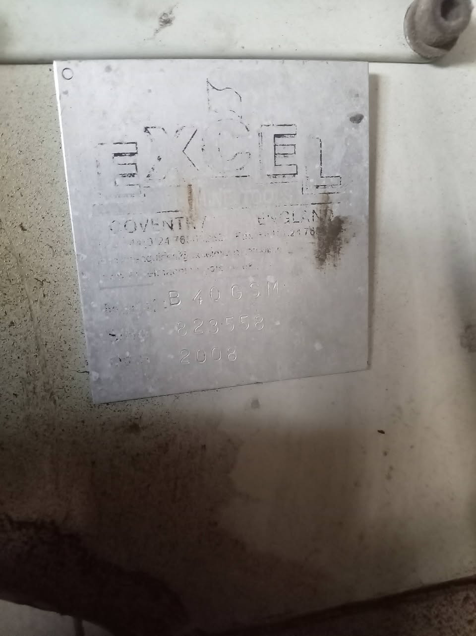 دريل عمودي بريطاني منشأ
اربيل *********** واتس اب
