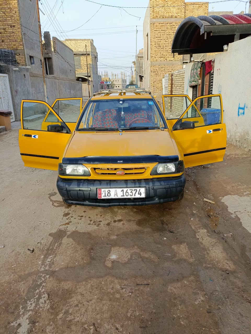 موديل 2011السياره جديد كهربائيات كله شغاله اي نقص مابيه مكينه وكير جديد خير من الله دتفئه وتبريد ثلج تخم تاير حداديه جديدة رقم بابل مصفره هيئه وغرامات السعر 26بيه مجال حله شارع 80 يم حلويات قصر الشام *********** شرط الشواصي مكفوله
