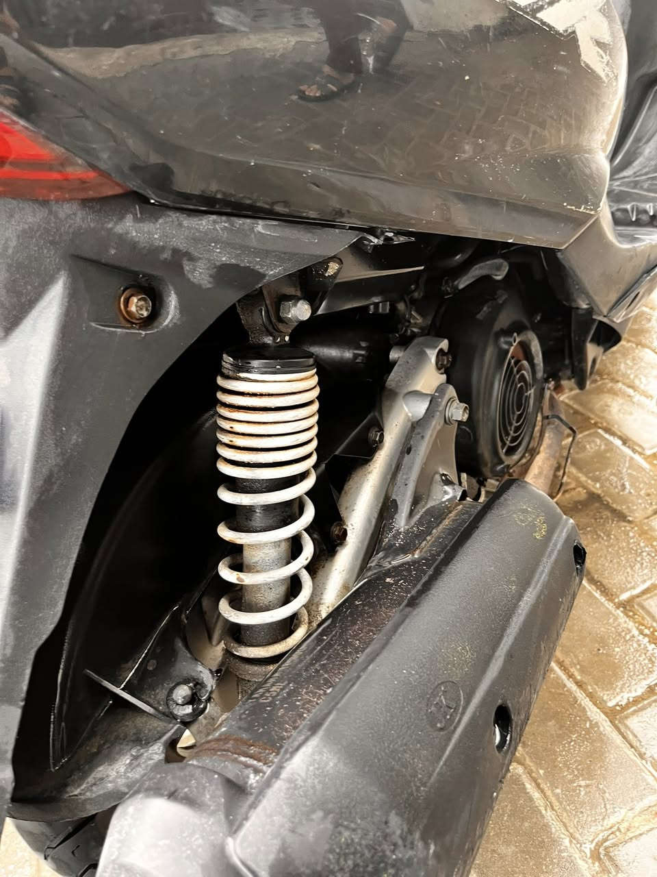 السلام عليكم دراجه ثعلب للبيع كفاله كشره ومحرك دراجه نظيفه اديرله كله موتل سعر ٦٢٥٠ وبيه مجال مكان بغداد مدينه الصدر للاستفسار ***********
