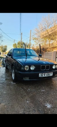 BMW E34 موديل 91 525 محرك كبس كير عادي محرك وكير نضاف كوبون بانزين بيه...