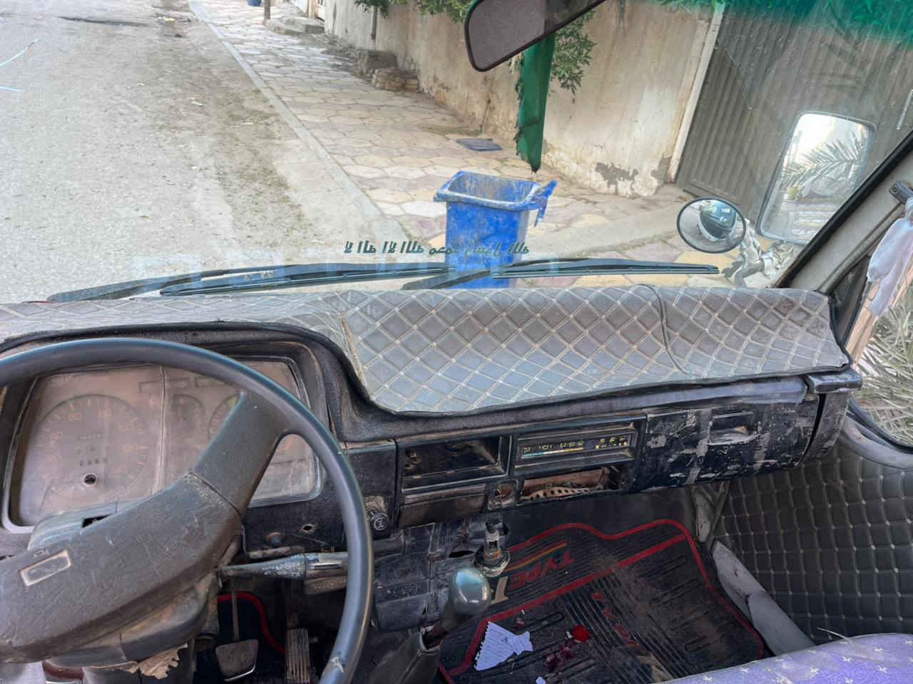 سلام عليكم كنتر مسيوبيشي 1991 كنتر عظم  مكاني ميسان العمارة اي مواصفات الاتصال على الرقم ***********
