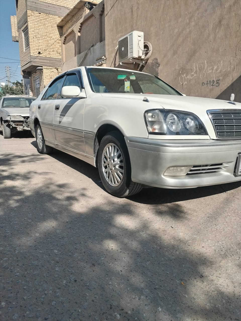 كراون ملكه 2003 للبيع اقره المنشور زين قبل لتتصل اصولي مداور
سنويه تنفذ بل 2026 شهر ال 6
راعيه مو تاجر بس هاي بسمه
تريد مداور تريد وكاله ماعنده اي مشكله السياره كصتين قماره وجنطه
مكينه فيفيتي جديده بنزين عادي بدون اتونز كير حداديه تخم تاير جديد تبريد ثلج سياره جاهزه اصل كرستال دكمه وحده مري شفاط سياره حلوه وماعيزه السعر 89 قفل قفل عليه غرامات 200 الف ينزلن من سعره رقم واساب وتصال *********** مكان السياره نجف ملاحضه مابيع لا اقصاد والا تبقه فلوس عليه مامتواجد على فيس واساب او تصال سياره احله من الصوره
