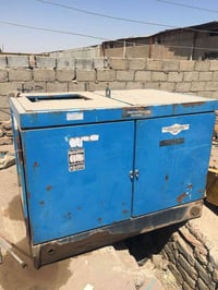كمبريسر هواء • كهربائية • وضع الشركة