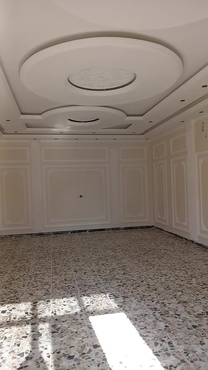 السلام عليكم ورمضان كريم صباغ بيوت ومحلات وعمارات لأهلنا في بغداد وباجود أنواع المواد صبغ البتك والجوتن داخلي وخارجي وبأنسب الأسعار سعر المتر 5000 آلاف فقط هذا العرض برمضان اتصل وادلل علئ الرقم *********** او *********** الاسطئ ابو عبدالله
