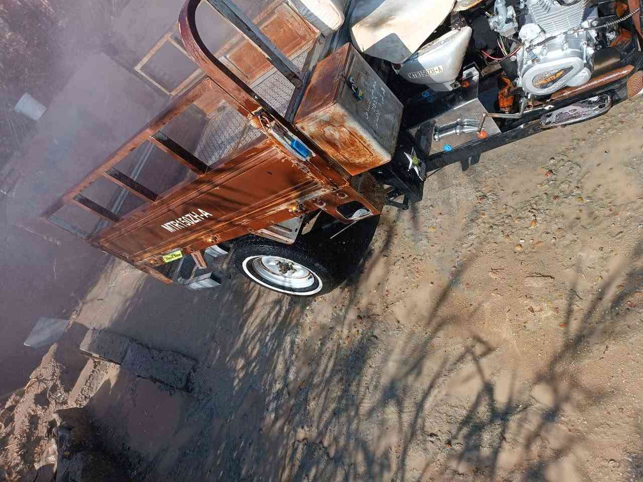 ستوته للبيع موديل 15محرك 26ستوته كفاله عامه 
السعر مليون ونص 
العنوان حله شارع ميه 
الرقم ***********
