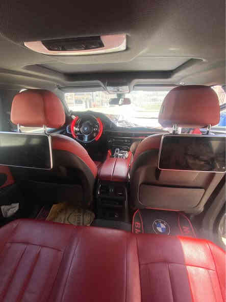 Bmw x6 وكالة عروش 
فول فول مواصفات 
 ستة سلندر
2019
M باكيج بيلاد 
حساس خلفي امامي 
لايتات ليد ادابتف 
ابواب شفط 
‎5كاميرة 
سلايت 
شاشةكبير 
شاشات خلفية بيلاد 
كيج الكتروني 
انارة داخلية 
كشنات سكان ميموري
داخل احمر بيلاد 
داتا شو 
بدون صبغ بدون تعديل كلشي شرط كل سيرفس مسوي بشركة 
340$ 
***********
*********** دهوك
