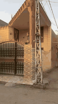 السلام عليكم. 
بيت طابو صرف مساحته ٢٨٢متر 
مكانه ابو صخير مناذره. قرب مرطبات الاعرجي. مقابيل روضة الشروق. يحتوي  على ٢غرف  وكراج  خلف البيت مثل مموضح بل  منشور 
مكلف بل نشر ‭٠٧٨٠ ٤٣٣ ٦٤٣٧‬
