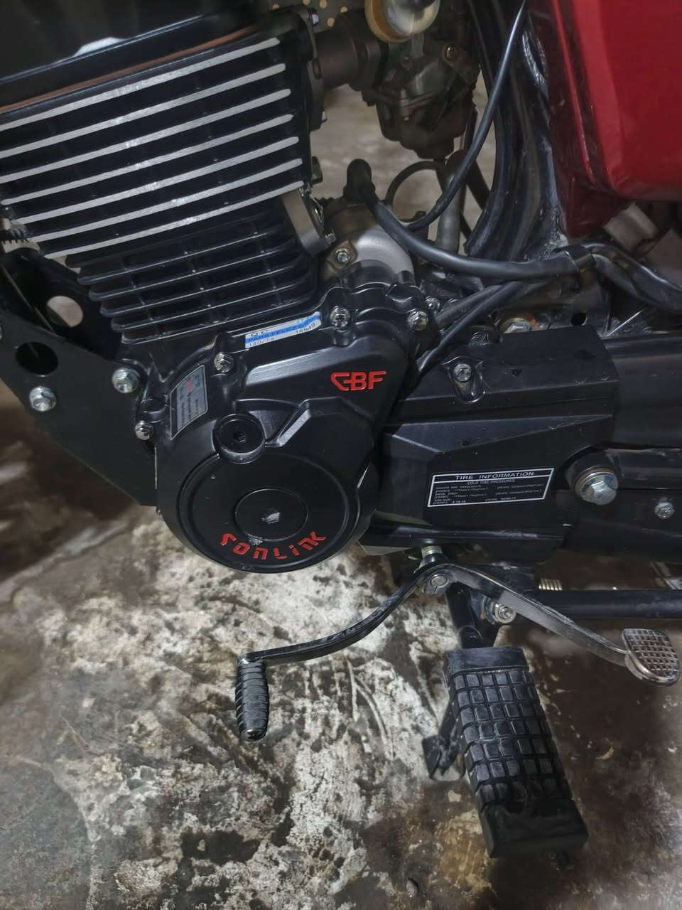 دراجه ايرانيه اوراق سكنر جديده تخبل مابيها ولا نقص تجي وشوف بعينك احلى من الصوره تشغيل عن بعد ضاغطه وزنجيل انسه الرجه والله نضيفه معنه كلمه مكاني حسينيه راشديه قفلها ٩٠٠ رقمي ***********
