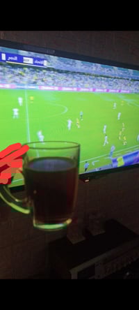 شاشة ٤٦ • نظافة ١٠٠ • تشتغل ستلايت