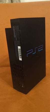 بلاي ستيشن2 • شبه جديد • هارد ٣٢