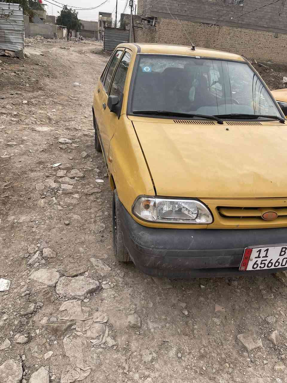 سلام عليكم
سايبة البيع موديل2012 
سياره ًمكفوله من الضربه 
بيه بس خياست ومعمرات
مكينه وكير جديده بعدهن بل جيس
تدفه وتبريد شغلات 
حداديه جديده
اسعره 27وبيه مجال حك الجيه
مكاني بغداد الشعله 
الاتصال***********
