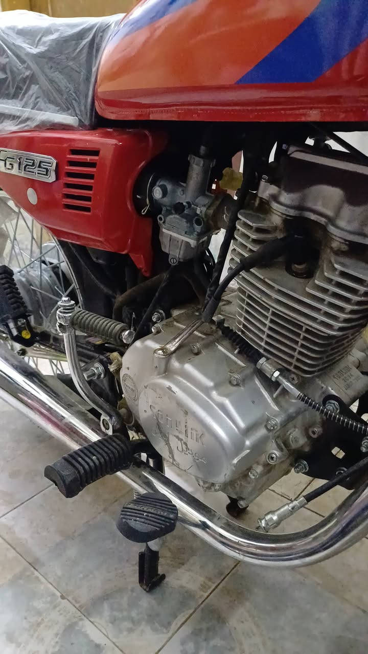 السلام عليكم دراجه نامه وكيل بدون اوراق بعد ع سحك باقي التفاصيل ع هاذه رقم *********** سعر 10150 وبها مجال
