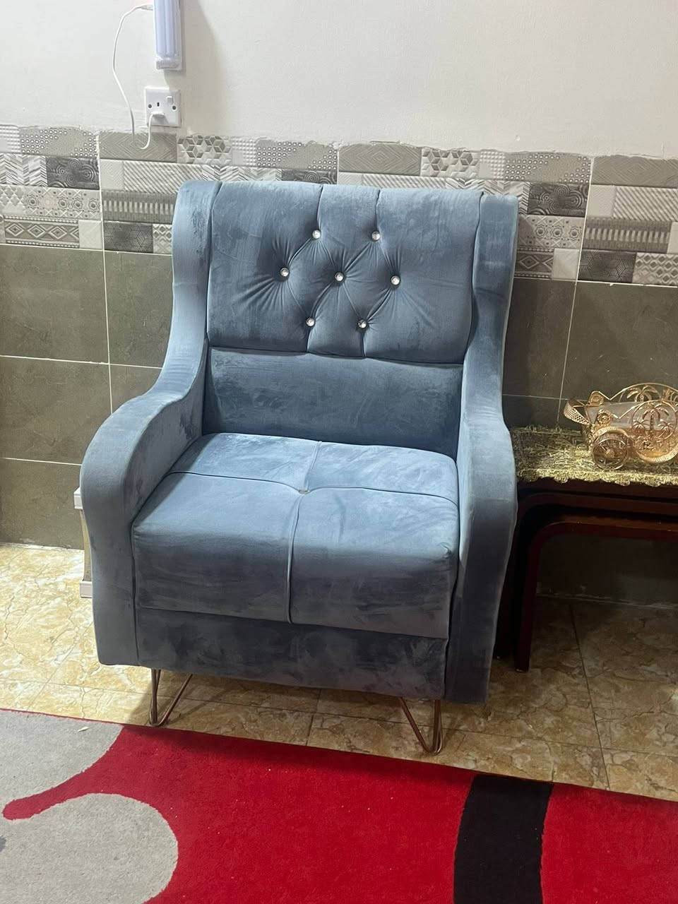 تخم نضيف جدا10مقاعد وبحالة ممتازة للمعلومات *********** المكان حي الفرات
