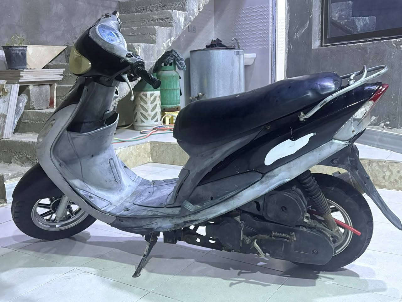 ماكس قجمه للبيع سعره 550 وبيها مجال لشراي او مراوس بماكس عدله دراجه مفتوحه جانت 55 رجعته بلادي 49 دراجه نشطه ونضيفه تواصل واتساب ***********
