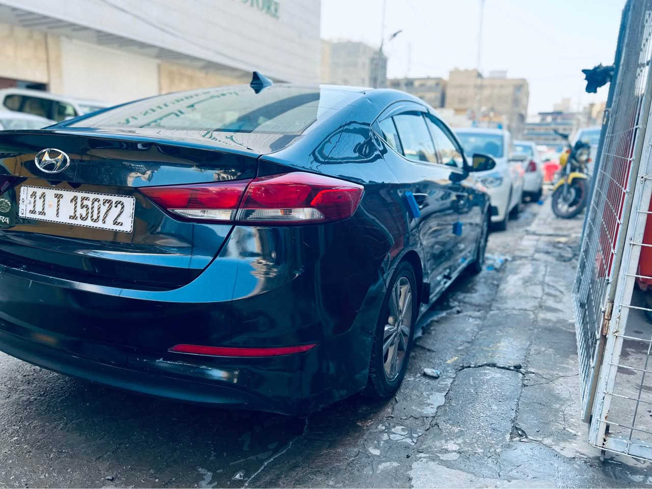 فول مواصفات:
تحكم ستيرن جهتين
3 انظمة قيادة 
كشنات هيتر 
بصمة بوب + صندوق + تشغيل + نظام ترحيب عند الاقتراب
فتحة سقف + Icar play
تبريد بيانو + رادار جانبي 
السيارة بيها ادامة كامله صدر جديد هيدروليك مع فلتر للكير كامل
تجديد منظومة التبريد والردايتر مال مي جديد… بغداد, العراق


**إذا كنت صاحب هذا الإعلان وتريد حذفه لأي سبب، رجاءا أرسل رسالة إلى الدعم الفني**