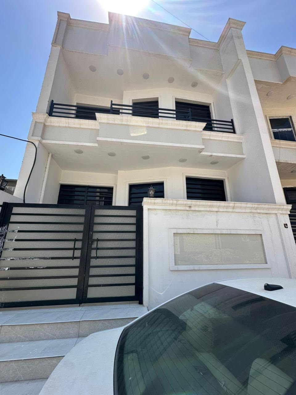 السلام عليكم بيت 100م طابق و نص زيرو ما مسكون واجهاا 6و ربع نزال 16 بيع سريع
كامل الخدمات ماء كهرباء تبليط
سعر مناسب  الموقع الدوره البعيثه مجمع الرحمن سند 25 تنازل شركه اقرار محكمه الشراي يتصل
***********
