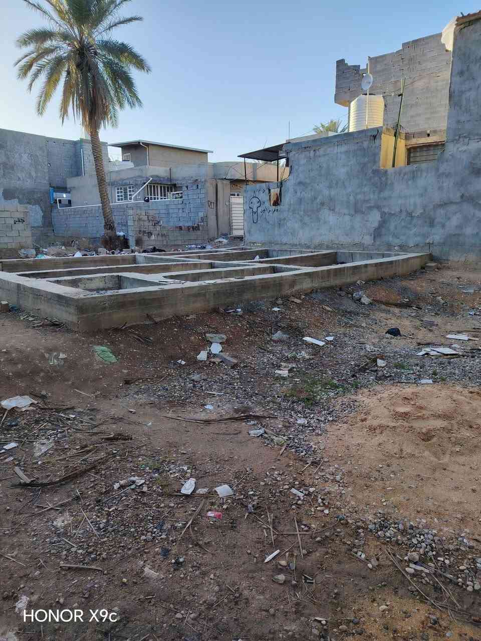 ياالله سلام عليكم قطعه البيع مساحه 75 وجه 10 ونزال 7ونص كربلاء باب بغداد عمود 51 رقمي *********** وبي واتساب سعر 35 طابو سند 25
