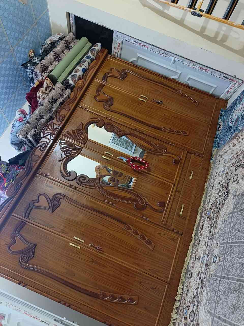 غرفه عراقيه نظافه فول قاط واحد العنوان ديالى بعقوبه كاطون الرحمه قرب افران دبي واتس ***********
ايظن مستعدون لشراء جميع الاثاث المنزلي ونعمل بنظام مرواس
