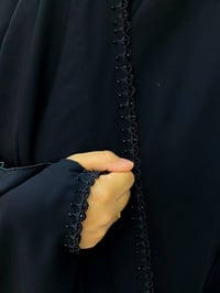 عبايات • خياطة • تطريز • عباية نسائية • ملابس نسائية • سماوه • خياطة ع...
