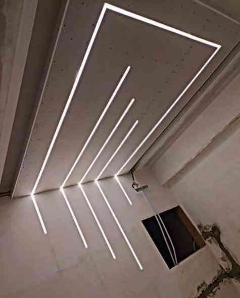 كادر الشمري للتاسيسات الكهربائيه كل ماهوه حديث ودقه بلعمل كافه تأسيس الكهرباء ***********
