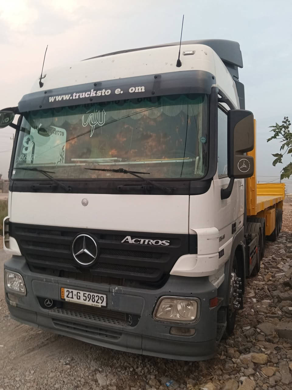 كتروز للبيع فول مواصفات موديل لفين وسبعه سياره مكفوله مامفتوح برقي كله بلادي طول ١٣ مكان ديالى وهاذا رقمي ***********.     ***********
