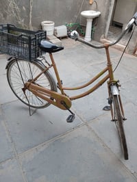 بايسكل حجم ٢٦  ٣٥ الف ٠٧٧١٣٢٨٧٣٧١