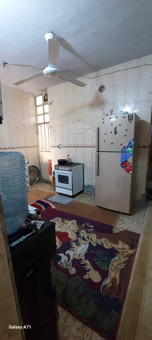 السلام عليكم  متاح دار ١٠٠متر واجهه ٥م ونزال ٢٠ #طابو_صرف طابق ونصف يحتوي على طارمه وحمام خارجي استقبال ومطبخ  وغرفه نوم طابق الثاني غرف نوم وحولي  موقع دار تراث البياع قرب المستوصف الصحي مربع المدارس    كامل الخدمات  ماء تبليط كهرباء مجاريي
لسنااا  االوحيدون باااالتأكيد  . . .       ⚘ مكتب الساعه

ولكننا متميزون مجتهدون مخلصون بأداء عملنا 

🛑 لانتعامل برفع سعر العقار عن سعرة الاصلي نجمع البائع بالمشتري مباشرتا 

🤔عندك عقار حاب تعرضة للبيع بيت او قطعة ارض 🤔
‌‎🧐أو ادور على عقار للبيع بيت او ارض سهلة كل ما عليك بس احفظ رقمنا وراسلنا على واتس اب 
***********
الكرخ
المنصور 
القادسيه 
اليرموك
حي الجامعه 
#البياع  
السيديه
