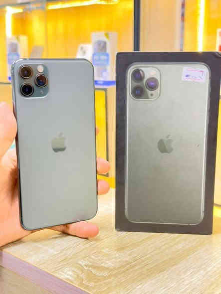 11 برو ماكس. للبيع 
🧠 256
🔋 79 
جهاز بدل. شاشه بلادي. بلادي. بلادي شرط. و ضمان بدلتها ع أيدي. 
جهاز احلا. من صور 
باقي. كله شرط. و ضمان 
سعر275 ألف 
***********
