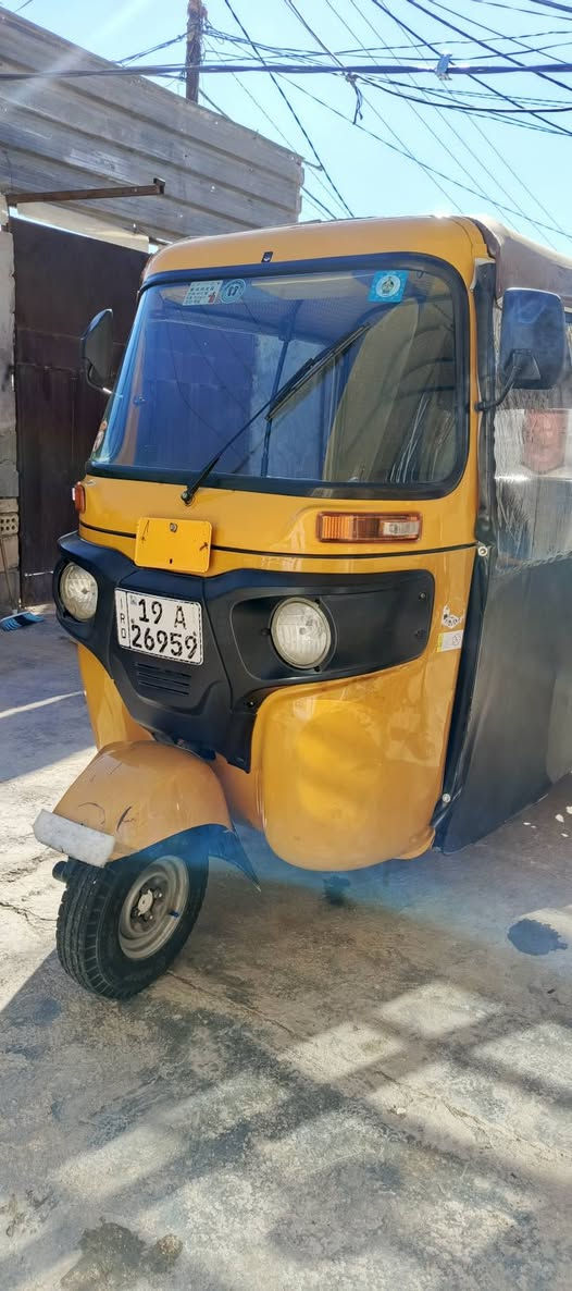 تكتك للبيع سعر 6600مكان كربلاء الحر ***********
