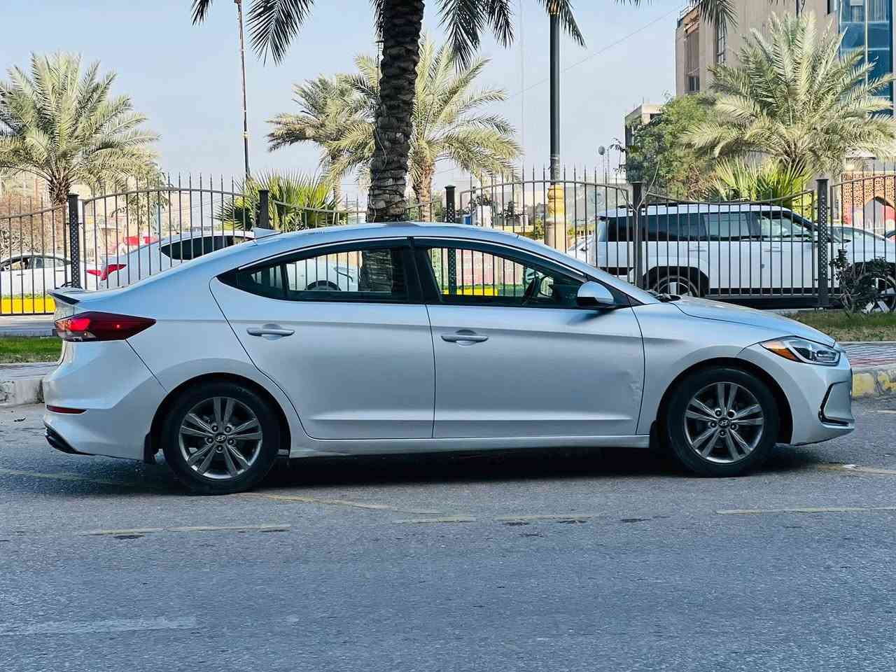 النترا مديل2018سعر117ستفسار تصل رقم *********** وارد مريكي حادثه جاملغ بنيد بدون دواخل باقي كفاله عامه مواصفات مكينه 2000دوش شاشه كامره تحكم ستيرن مثبت سرعه حساسات نضام ايكو لادار جانبي تبريد❄️5ويل كب شاير بل مري سياره جديده جاهزه حداديه جديده تخم تاير مكان سياره كربلاء
