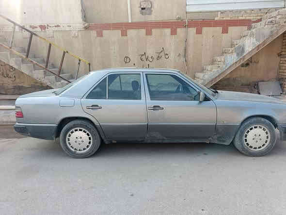 دب موديل ٩٢ مكفوله من الضربه قواعد سليمه محرك محور٢٥٠٠ . رقم بغداد. تحويل. السعر ٣٥وبي مجال
***********
