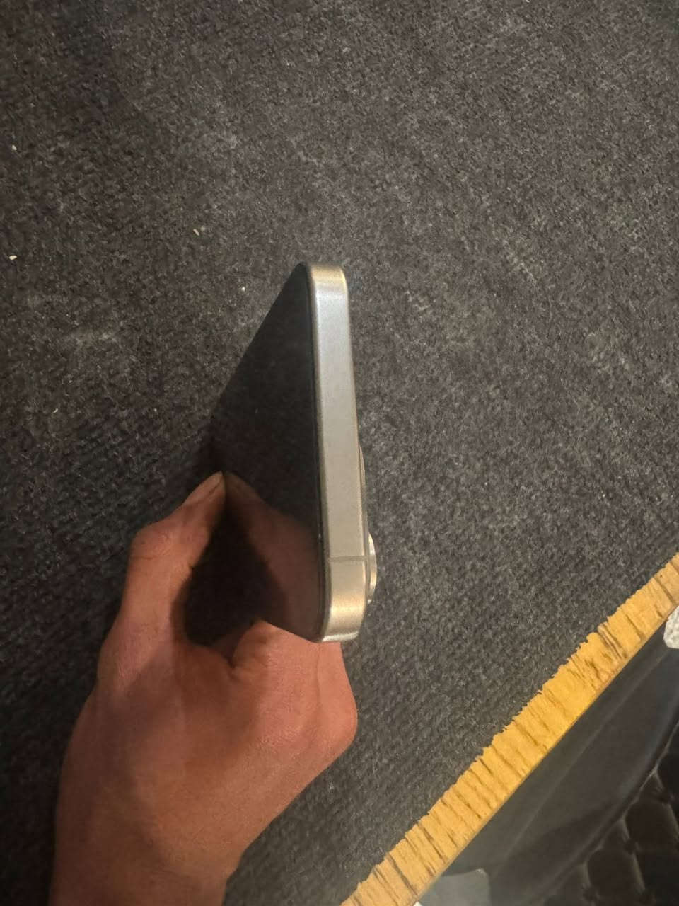 ايفون 15 برو ماكس ذاكره 256 بطاريه 87 الجهاز ماستر AAA شخط مابي مكفول من كل شي بالحقيقه بعد انظف المحلقات كارتون فقط مكاني بغداد العبيدي حي الرئاسه السعر 1075 وبي مجال بسيط ***********
