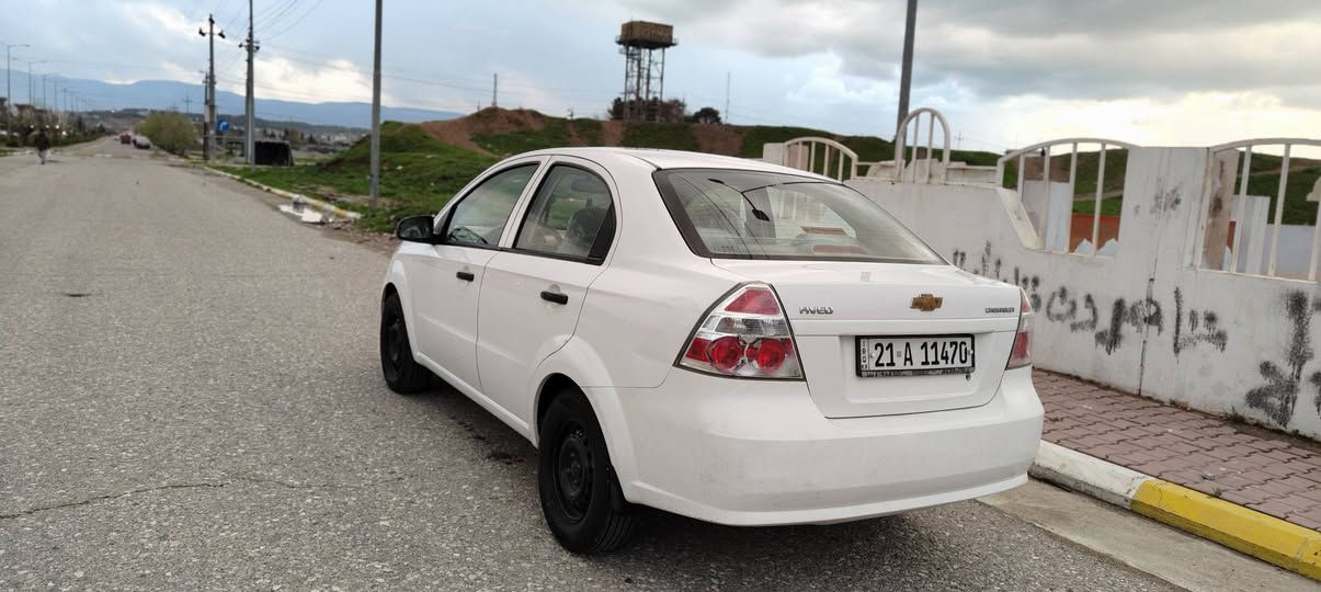 ئەڤیۆمۆدیل2011گێڕعادی سپی بەفری ناوزەرد مەکینە فەل 209هەزار ڕۆشتووە ڕەقەم سلیمانی سەنەوی بەسەر جووە ڕەقەمی  تازەیە بێ بۆیاخە دەعمیەکانیشی بویاخ نیەپیشوودوایی کەپسە دەعمولیدراوی نیە سەیارەکەنمونەیە جوانیا زورتندوتۆڵە چوارتایەیی تازەی لەژیرە تەبرید لەسەرسویج گێڕومەکینەی بەشەرت سعری 64گەڵاومجال شوین هەڵەبجەی تازە 
***********
*********** دار بنديهكان, السليمانية
