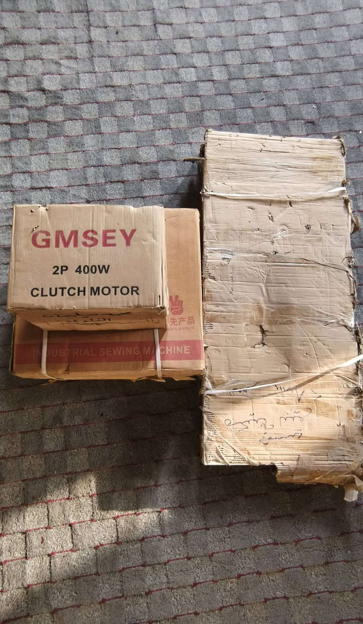 مكينة جمسي صناعي 
جديدة غير مستخدمة نهائياً ولا مفتوحة من الغلاف. 
للتواصل:
مراسلة الحساب 
او ***********
