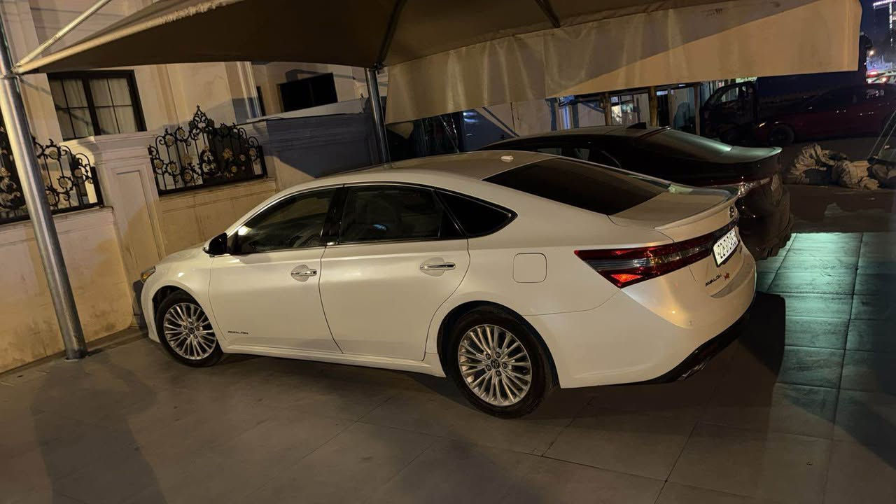 سلام عليكم . تويوتا افةلون   2013 limted  ٦ پستن .. ٤پارجةى هةية ٢-٣ جي بجوكى تعديلة . بي ايرباگ . ژوريي   توزةك  قنجى هةية  رقم و سنوى هةموو نويية سعرى ١٦٢  معاملةكى برايانة أربيل, العراق


**إذا كنت صاحب هذا الإعلان وتريد حذفه لأي سبب، رجاءا أرسل رسالة إلى الدعم الفني**