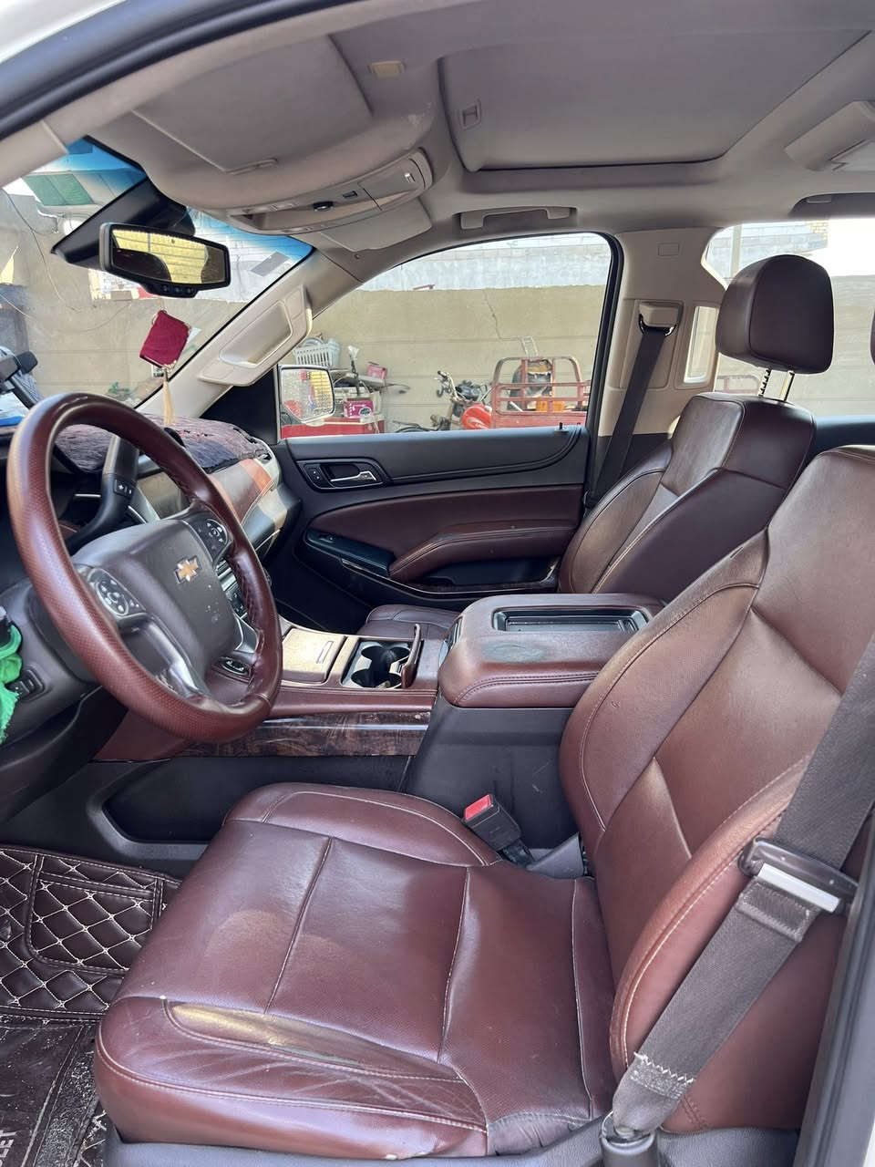 تاهو15للبيع Ltzخليجي معروفه فول مواصفات سعر320وبيه مجال بسيط شرط الفحص مكان البصرة ***********
