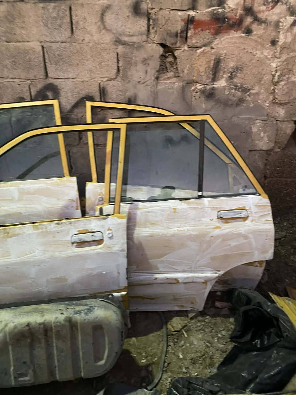 سلام عليكم تفصيخ سايبه بيجو سمند جيلي سي كي وجميع انواع السيارات اليراني والصيني العنوان شهداء البياع قرب جامع الكبيسي ***********
