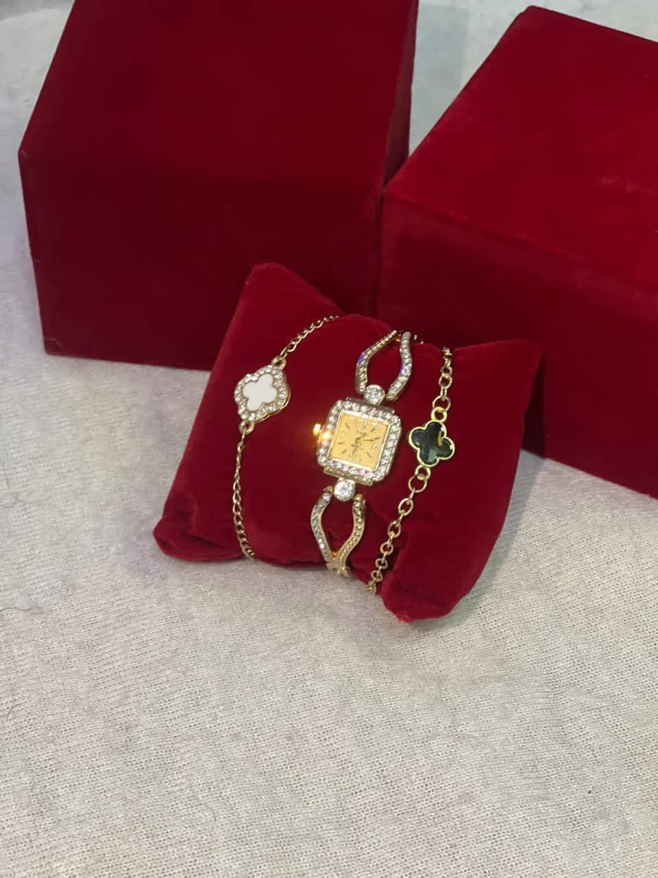 ساعات نسائية رجالي السعر ٦ الف توصيل داخل النجف ٣ فقط


**إذا كنت صاحب هذا الإعلان وتريد حذفه لأي سبب، رجاءا أرسل رسالة إلى الدعم الفني**