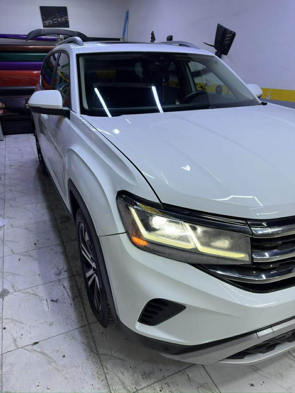 اطلس موديل2022
لون ابيض
محرك6سلندرv
ضرر جاماغ سايق شويه بونيد باب سايق خلفي نصف جاملغ خلف سايق
موصفاتsel
بصمه +بصمه ابواب+تشغيل عن بعد
بنورما فتحتين
كشن جلد+كهربائي6مقعد+تدفئ كشنات+سياحي كشنات
3مقاعد+6راكب
لايت لير +لايت زينون+لايت متحرك تصد تنزل+لايت خلفي ليد
صندوك جك كهربائي
حجم ويل22
مرايه كهربائي ليد
تبريد شاشه لمس+3مقعد تيريد مركزي
شاشه كبير نضامgps
تحكمات استيرن +بلتوث+رادارات عدد4+نضام قياده ذاتيه
داخل فوميكا+جلد
برادت خلفي بلادي
حساس خلفي امامي نضام شاشه
تشغيل عن بعد
نضام ترحيب 
ماشي 55ميل
سياره جاهز محرك كير مامفتوح 
سنويه 2030بسمي بشرط تحويل
سعر265
استفسار***********العنوان كركوك
