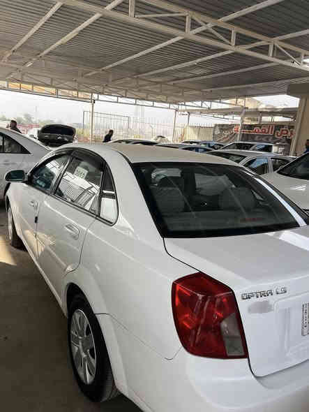 سلام عليكم أوبتره ٢٠١٢جاهزه مابيها نقص بيها صبغ أربع قطع جاملغات اماميه ونصف البنيد وباب خلفي ودوسه بدون دواخل مكاني بغداد المحمودية ناحيه الرشيد مشروع وطني سنويه لل٢٨ ***********. ***********
